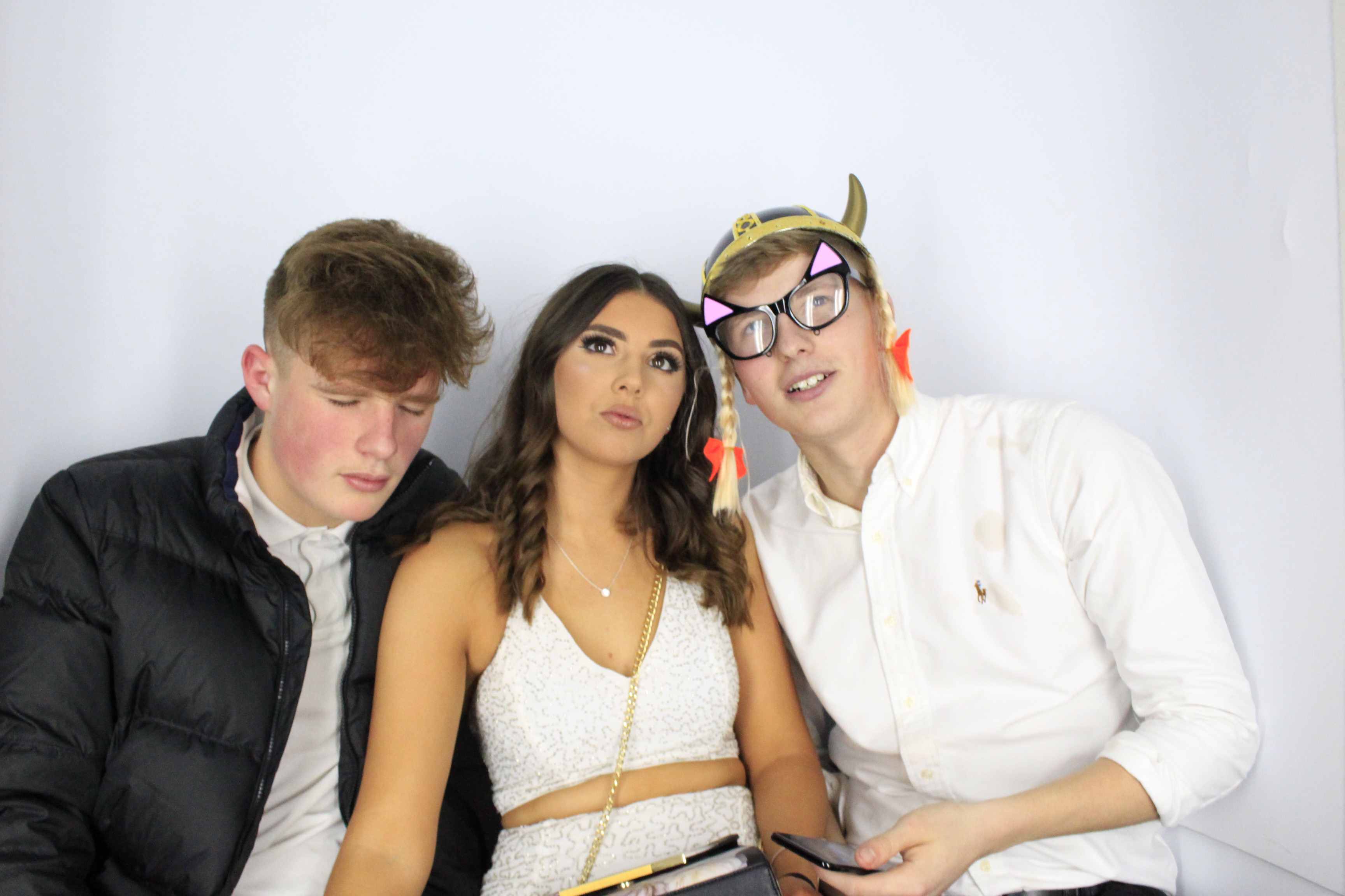 Issy & Alice's 18th Birthday Party | View more photos from the event at gallery.myphotoboothexperience.co.uk/u/MyPhotoBoothExperienceLtd/Issy-Alices-18th-Birthday-Party
